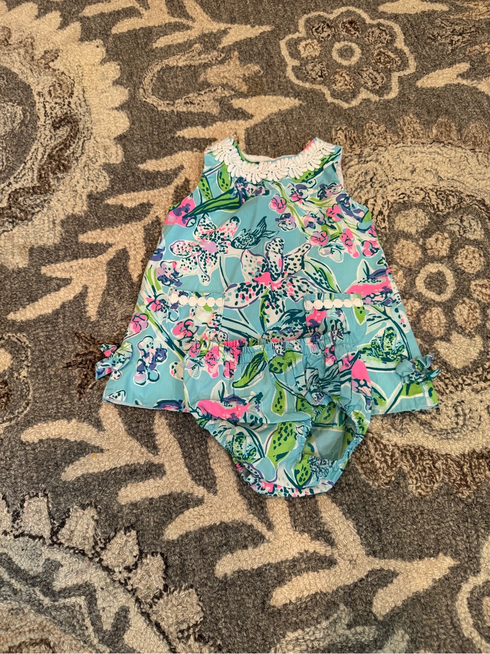Lilly Pulitzer Infant Shift Dress and Bloomers 12-18 mo